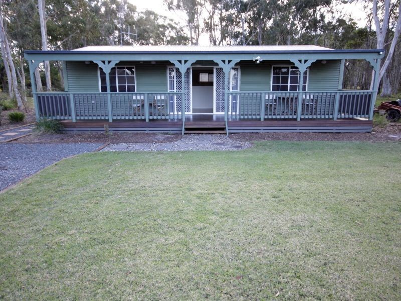 11 Riverview Place, Tuncurry NSW 2428