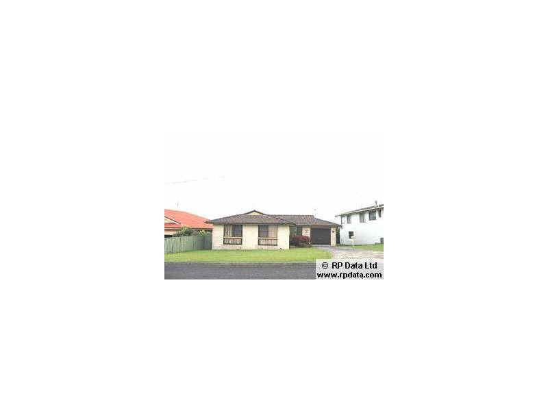 77 Becker Road, Forster NSW 2428
