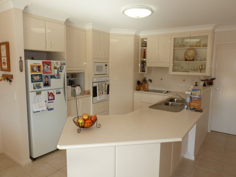 1/3 Ballingal Way, Forster NSW 2428