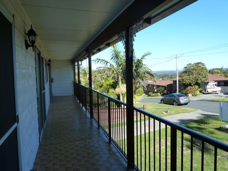 10 Surfview Avenue, Forster NSW 2428
