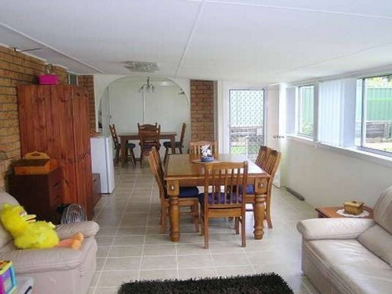 40 South Street, Forster NSW 2428