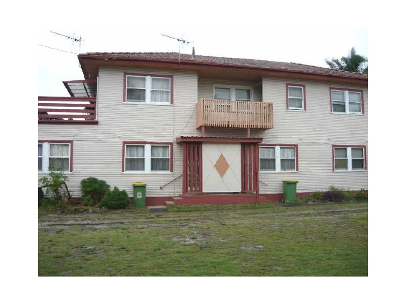 2/24 Helen St, Forster NSW 2428