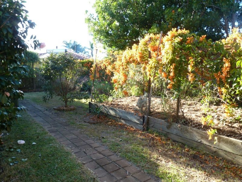 18 Heath Avenue, Tuncurry NSW 2428