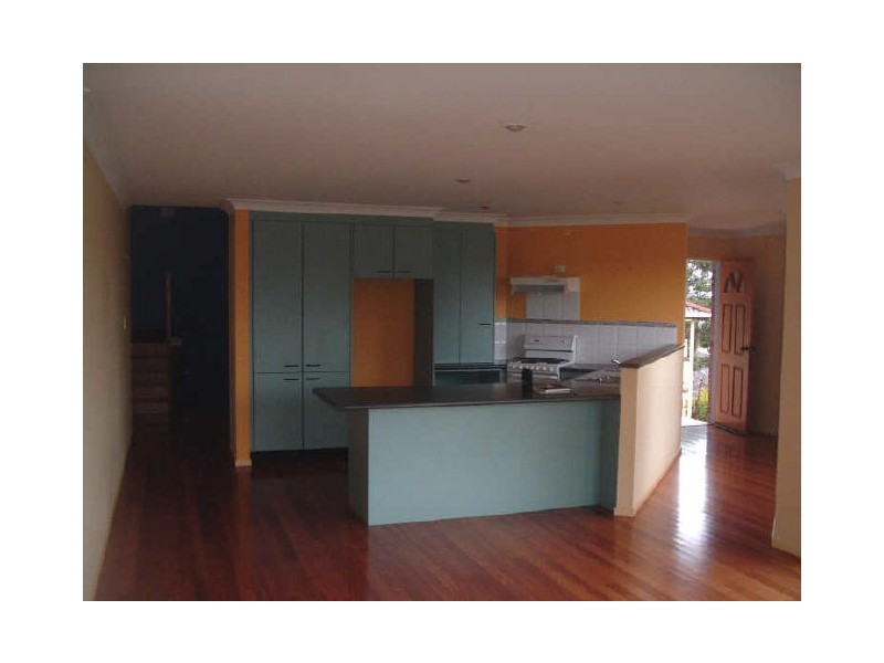 4 Chusan Place, Forster NSW 2428