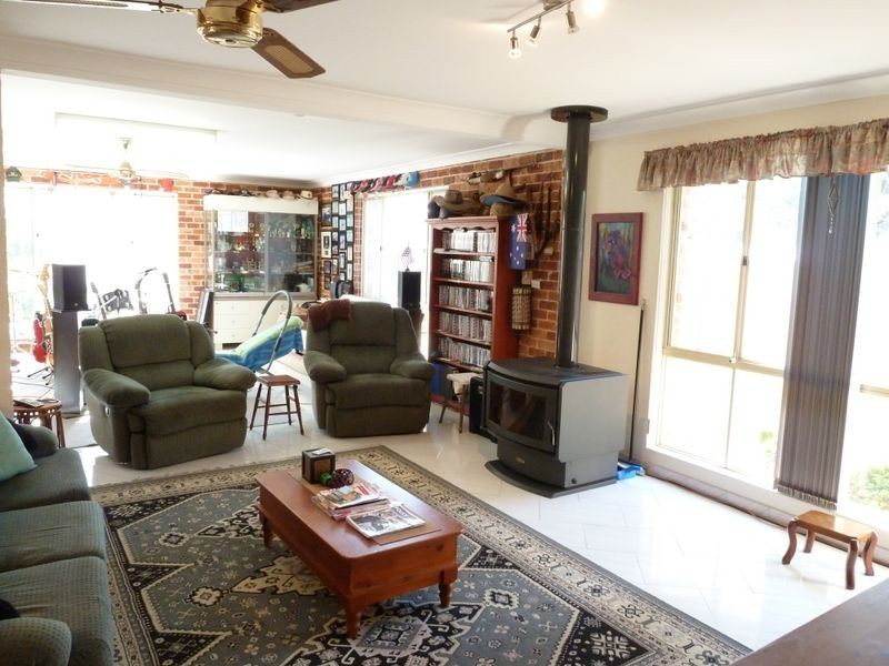52 Goldens Road, Forster NSW 2428