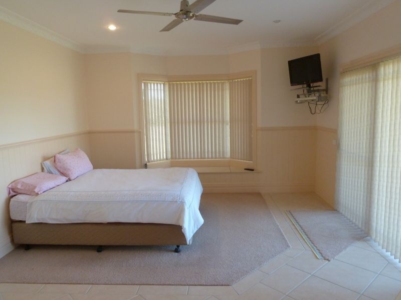 100 Treeview Drive, Rainbow Flat NSW 2430