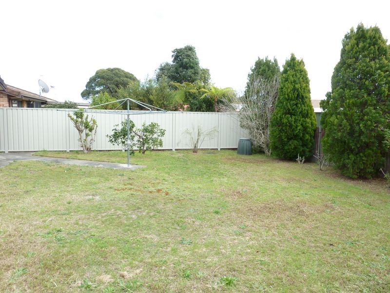 11 Blundell Avenue, Forster NSW 2428