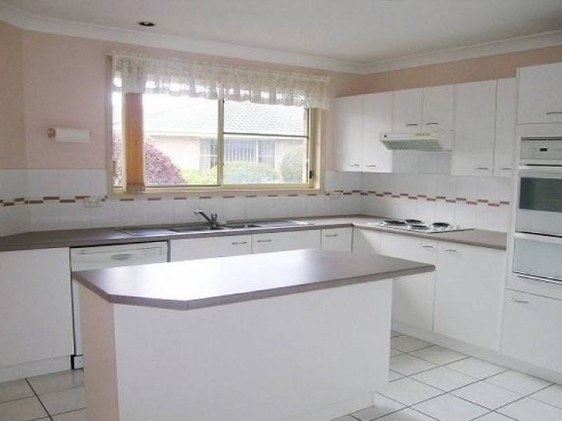 4/77 Hind Avenue, Forster NSW 2428