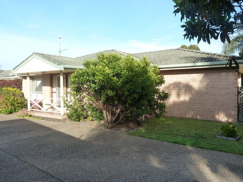 4/77 Hind Avenue, Forster NSW 2428