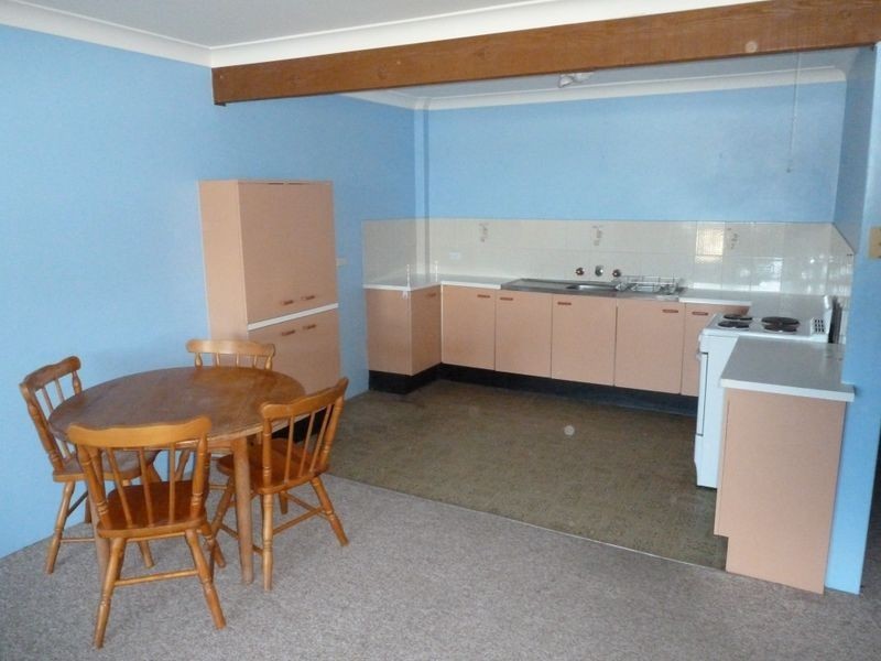 1/11-13 Lake Street, Forster NSW 2428