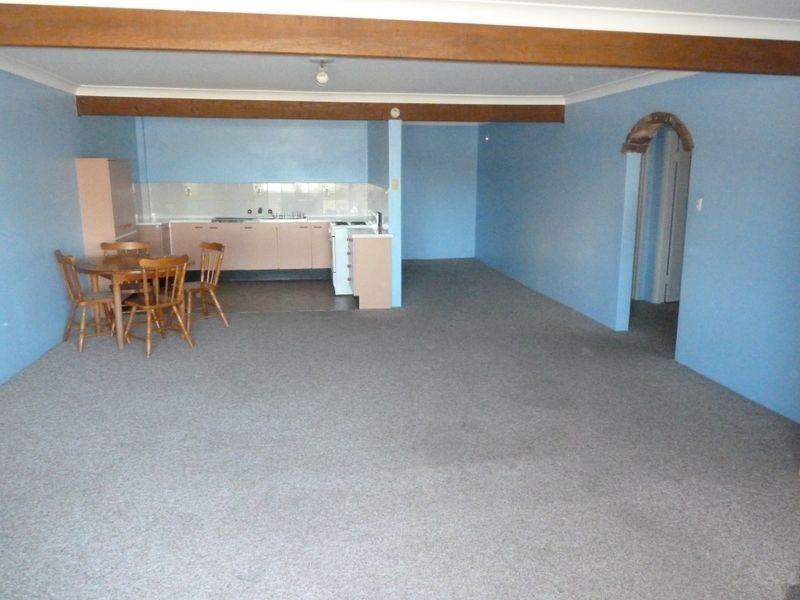 1/11-13 Lake Street, Forster NSW 2428