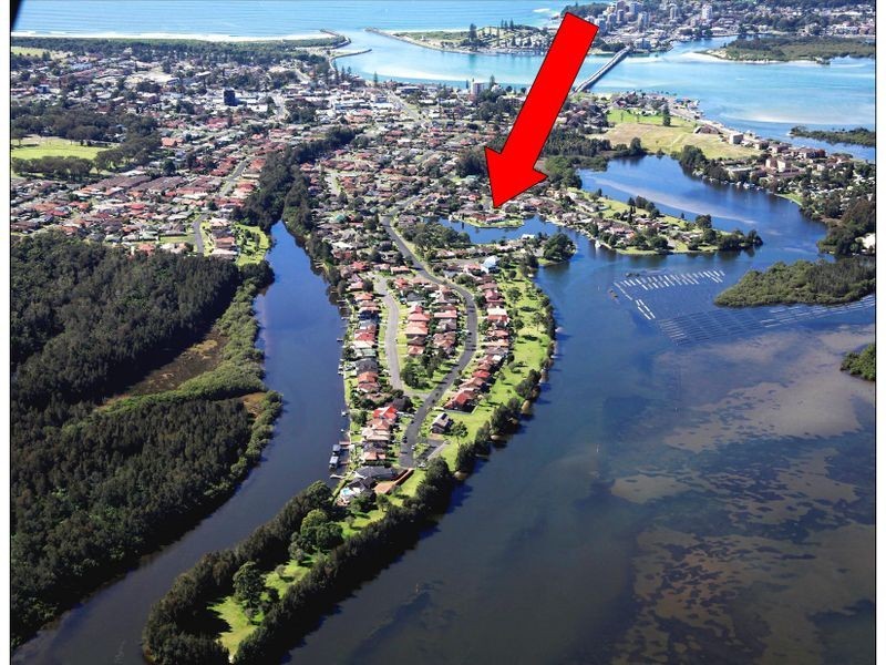 10 Sunset Place, Tuncurry NSW 2428