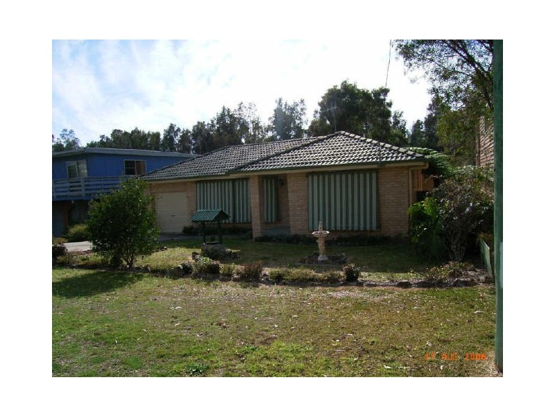 24 Seabreeze Parade, Forster NSW 2428