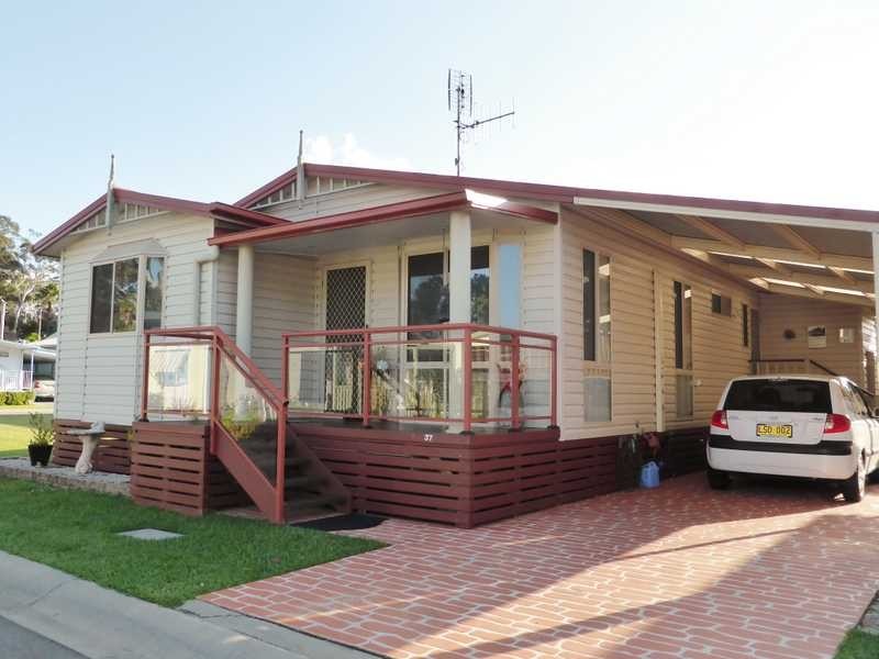 37/133 South Street ‘Crystal Waters’, Tuncurry NSW 2428
