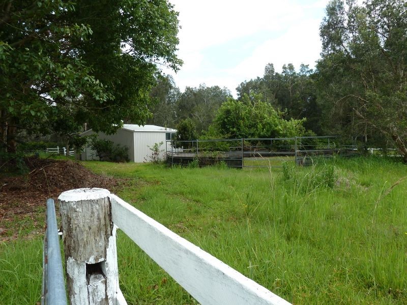 5 Waratah Close, Green Point NSW 2428