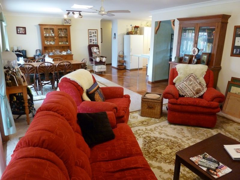 2/12 Heath Avenue, Tuncurry NSW 2428