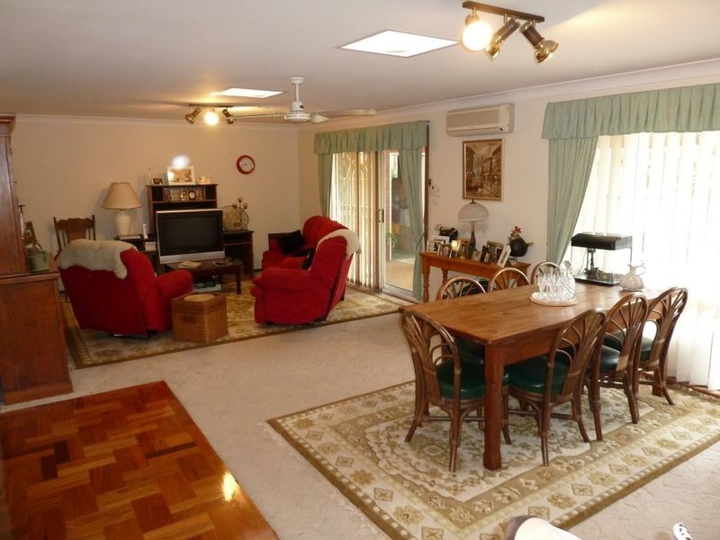 2/12 Heath Avenue, Tuncurry NSW 2428