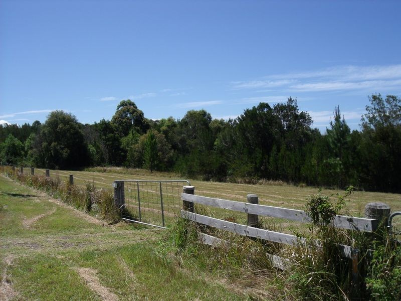 414 Tallwood Drive, Rainbow Flat NSW 2430