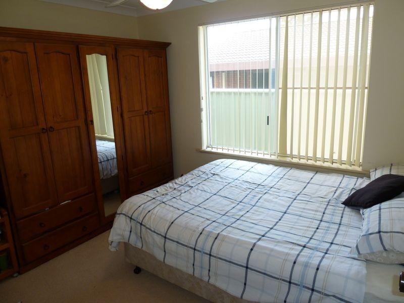 7 Guy Avenue, Forster NSW 2428