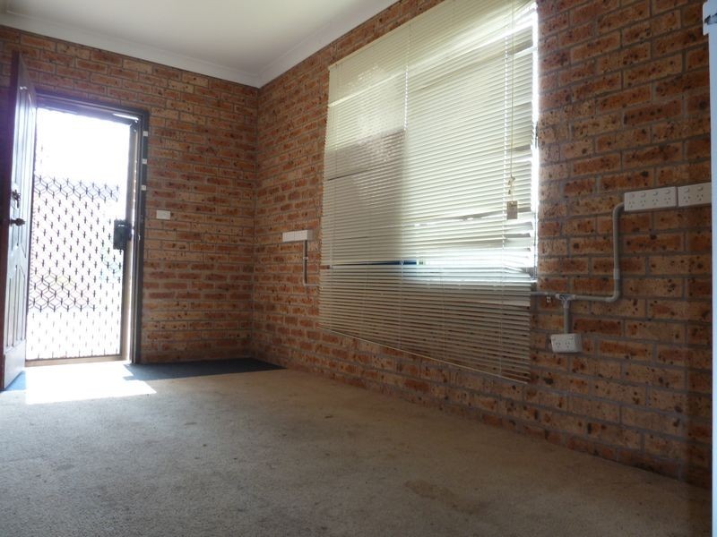 8 Boona Street, Forster NSW 2428