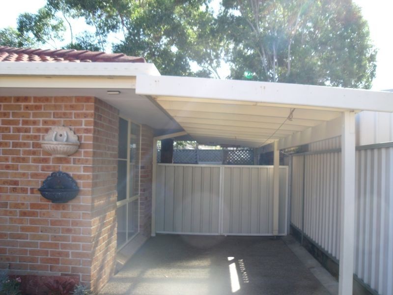 2/10 Oasis Parade, Tuncurry NSW 2428