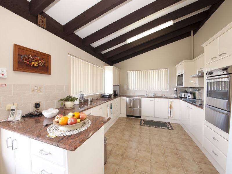 66 Taree Street, Tuncurry NSW 2428