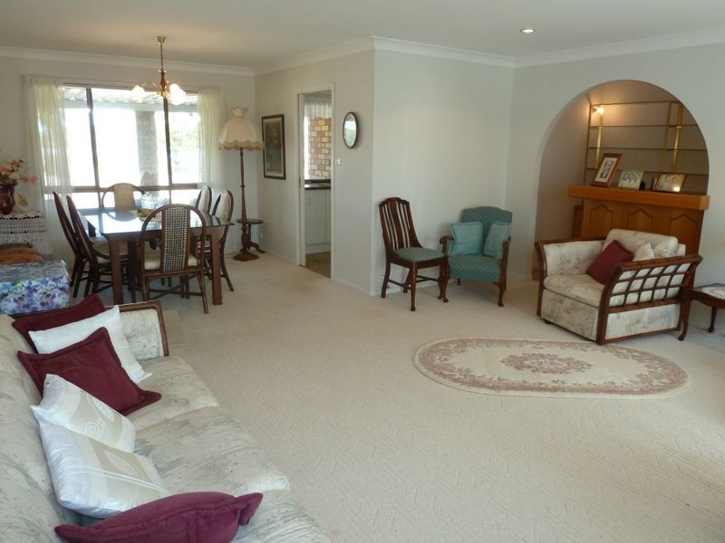 84 Taree Street, Tuncurry NSW 2428