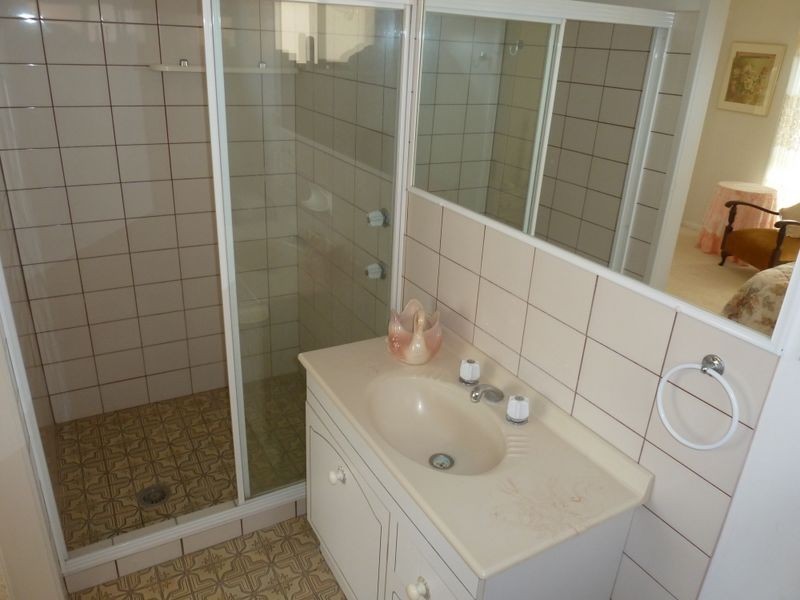 84 Taree Street, Tuncurry NSW 2428