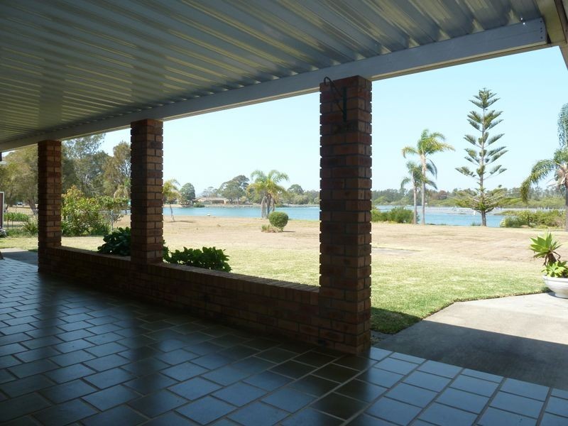 84 Taree Street, Tuncurry NSW 2428