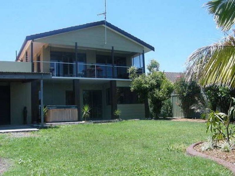 75 Becker Road, Forster NSW 2428