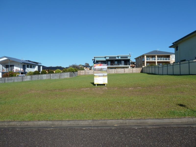 36 Sapphire Pde, Diamond Beach NSW 2430