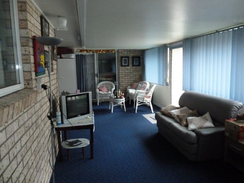 2 Pacific Parade, Tuncurry NSW 2428