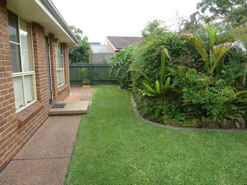 2 Pacific Parade, Tuncurry NSW 2428