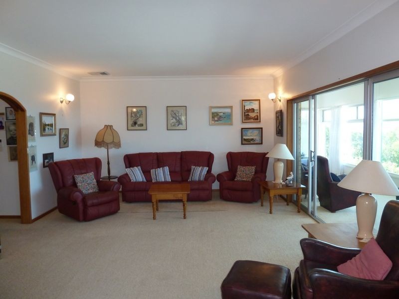 75 Burgess Road, Forster NSW 2428