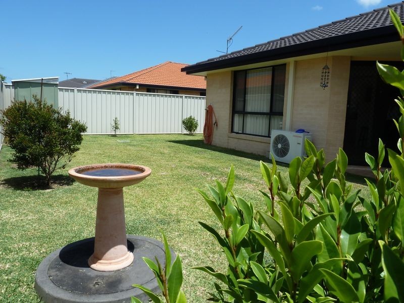 4 Nuwarra Circuit, Forster NSW 2428