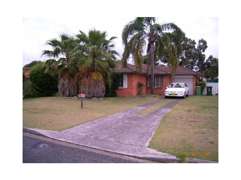 8 Goldens Road, Forster NSW 2428