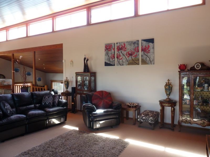 56 Lakeview Crescent, Forster NSW 2428