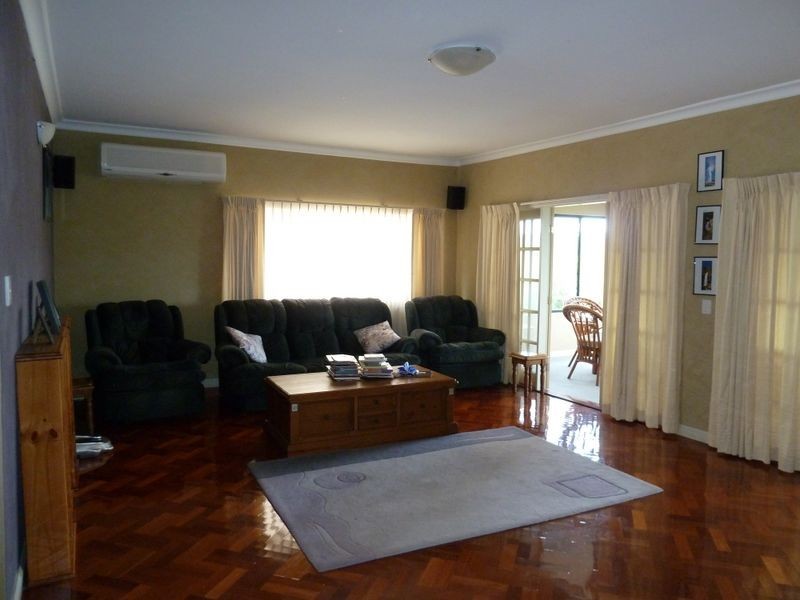 49 Point Road, Tuncurry NSW 2428