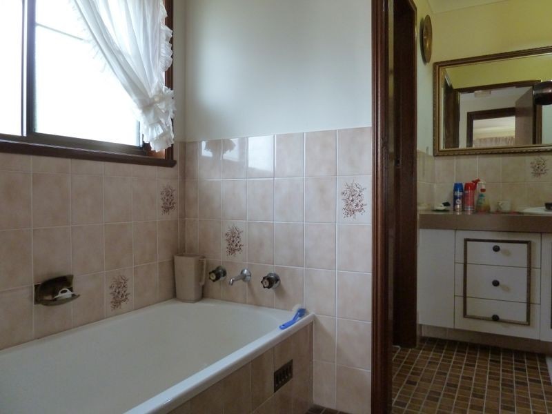 20 Eden Place, Tuncurry NSW 2428