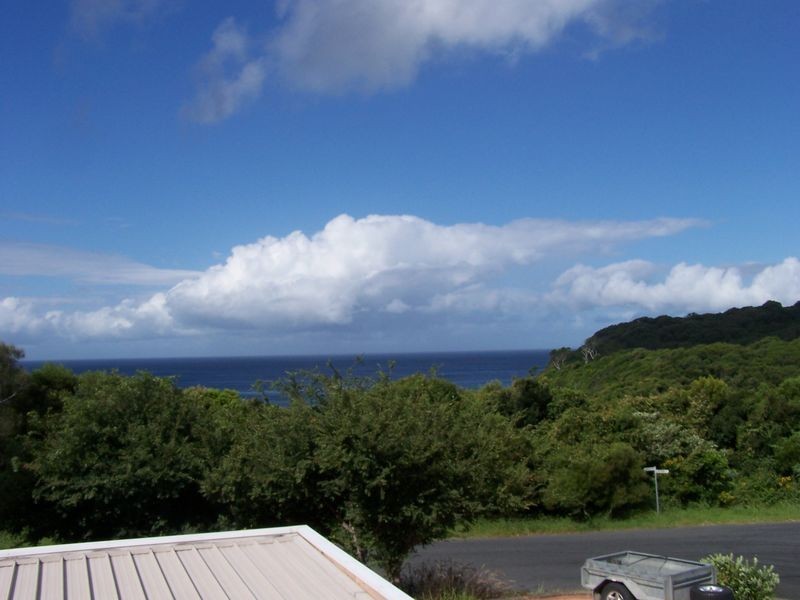 88 Lakeview Crescent, Forster NSW 2428