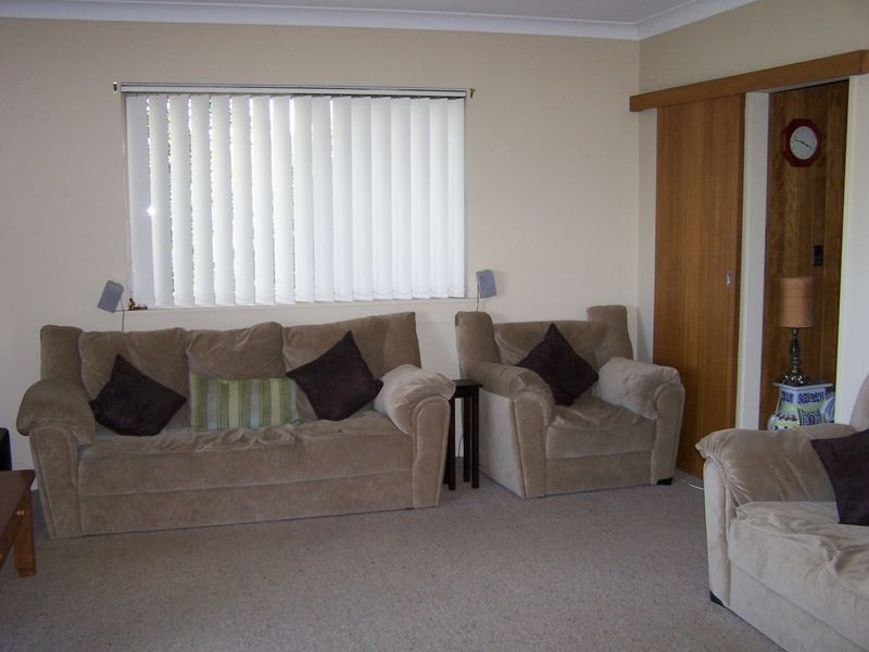 88 Lakeview Crescent, Forster NSW 2428