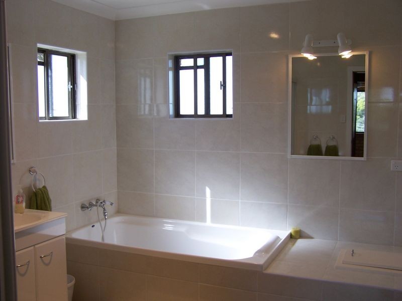 88 Lakeview Crescent, Forster NSW 2428