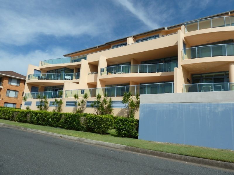 2/7-11 Wharf Street ‘Solaire’, Tuncurry NSW 2428