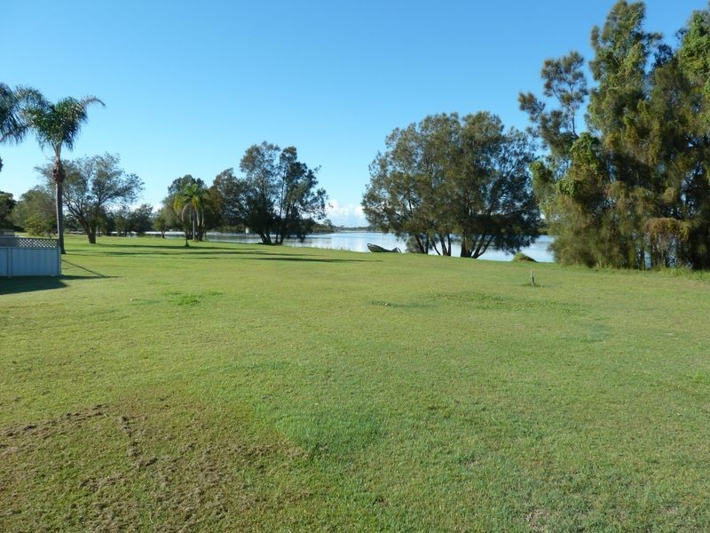 114 Taree Street, Tuncurry NSW 2428