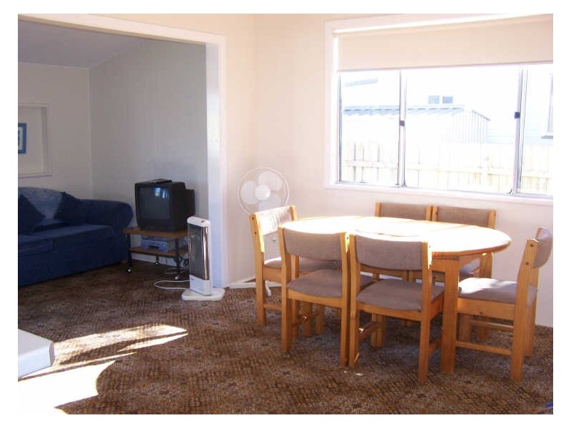 35 Beach Street, Tuncurry NSW 2428