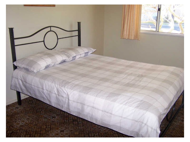 35 Beach Street, Tuncurry NSW 2428