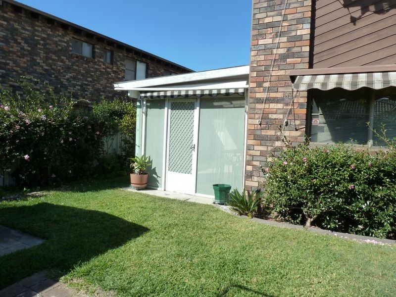 2/67 Taree Street, Tuncurry NSW 2428