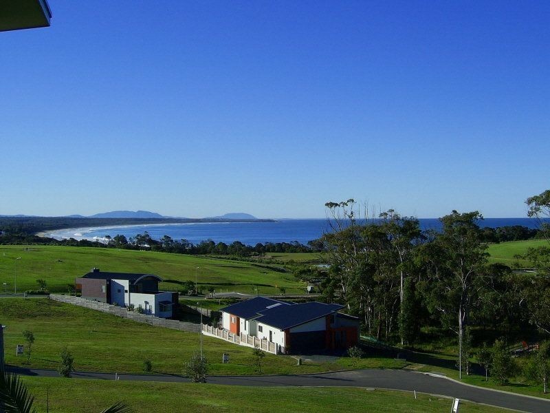 16 Twilight Close, Red Head NSW 2430
