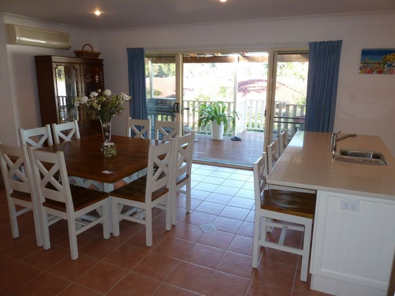 26 South St, Tuncurry NSW 2428