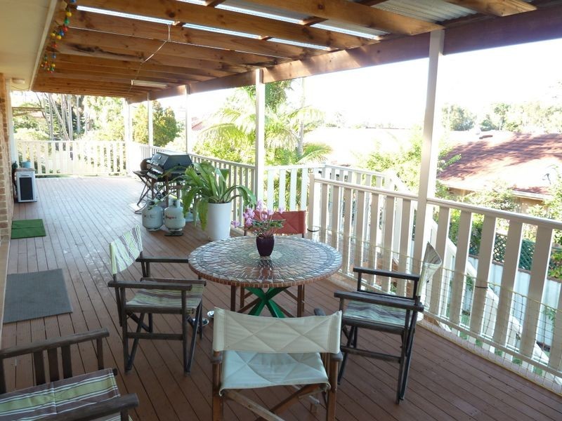 26 South St, Tuncurry NSW 2428